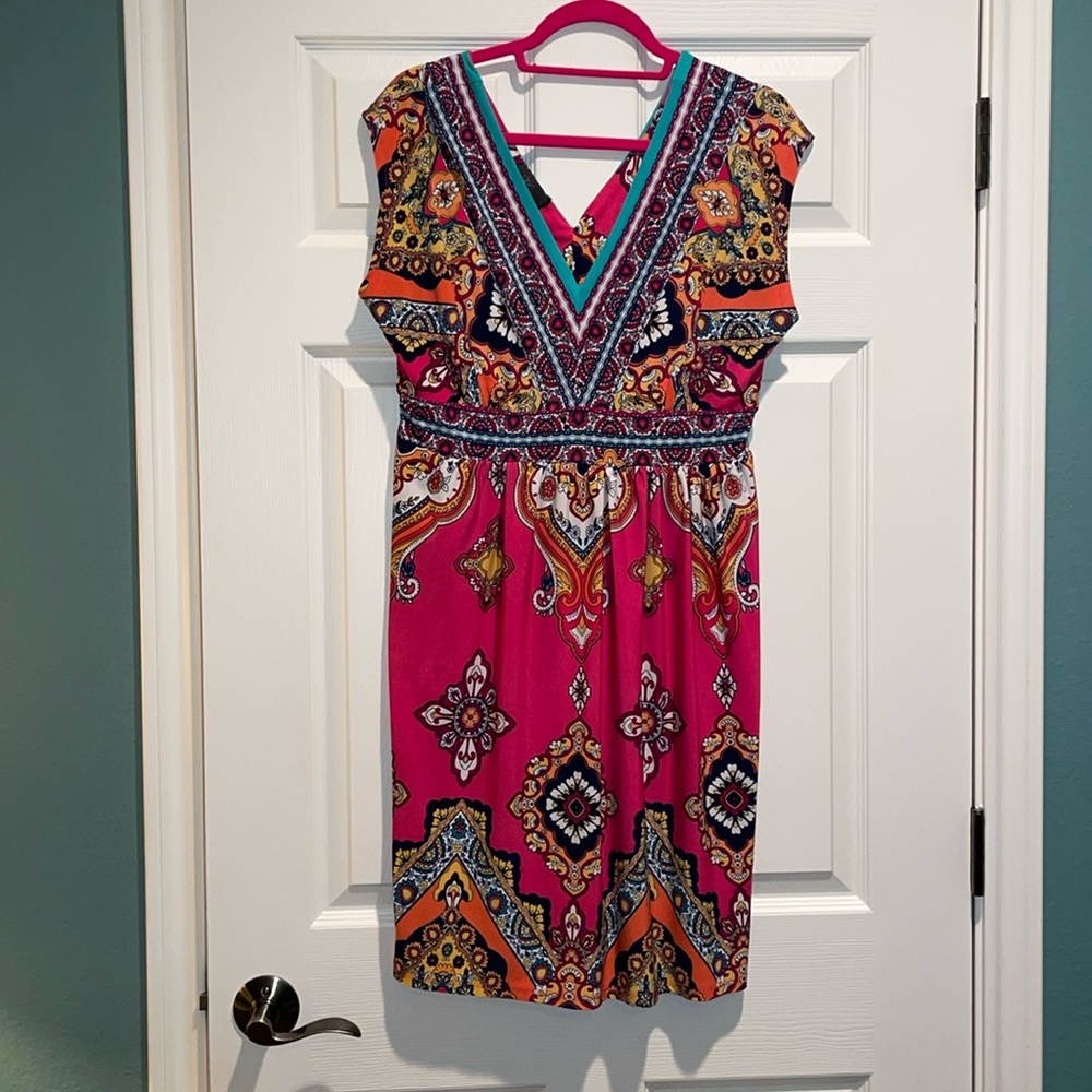 EUC Kiara Dress sz Medium